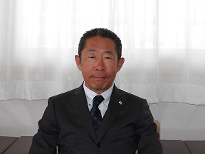 画像の代替テキストを入力ください。